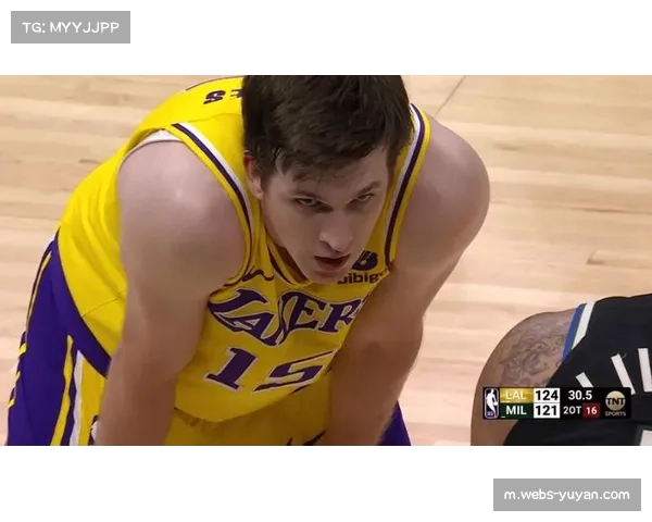 里夫斯:比赛至关重要 我们打球就是为了此刻的辉煌 里夫斯:比赛至关重要 我们打球就是为了此刻的辉煌