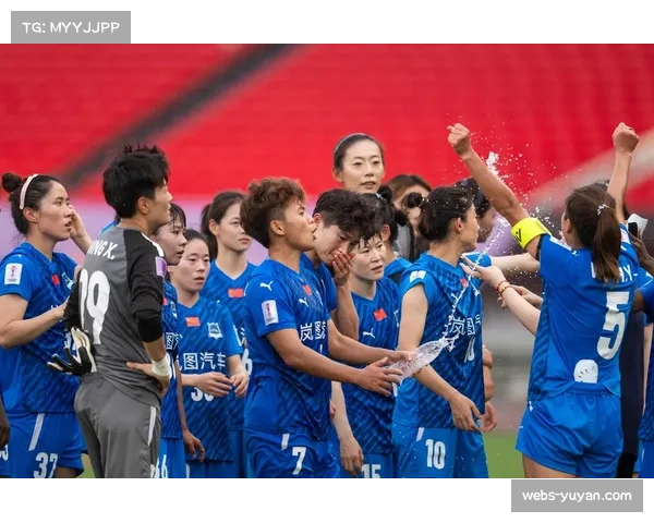 武汉女足亚冠进攻套路分析 边中结合效果显著